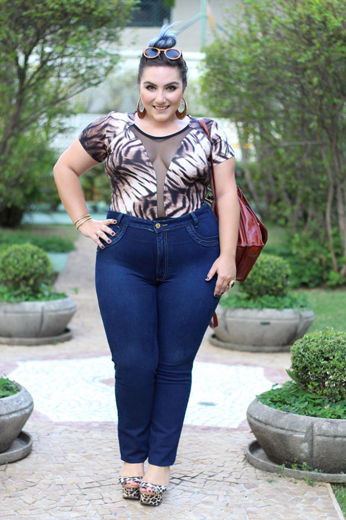 look-plus-size-sexy-5 hot pants
